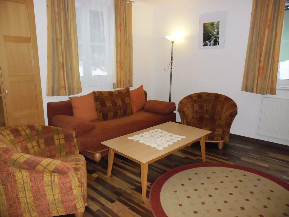 Apartment (Kleiner Oetscherbaer)