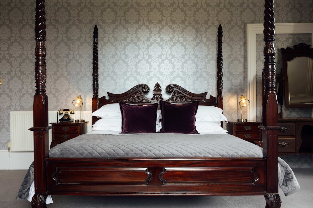 Super King Room