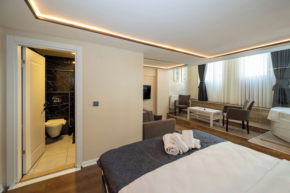 Grand Suite photo 2