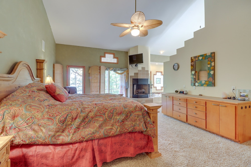 House (Multiple Bedrooms) photo 2