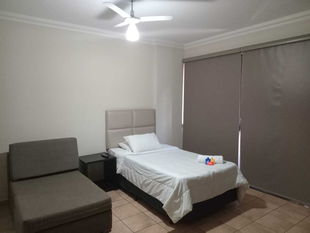 Deluxe Triple Room photo 2