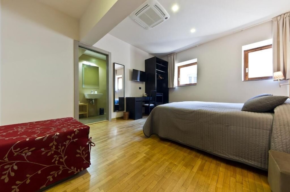 Classic Double Or Twin Room