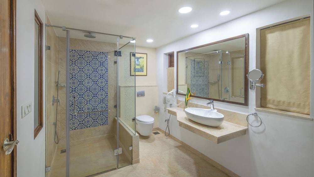Executive Villa, 2 Twin Beds, Pool View - Photo 5