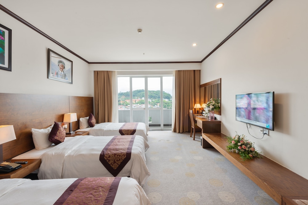 Deluxe Triple Room photo 3