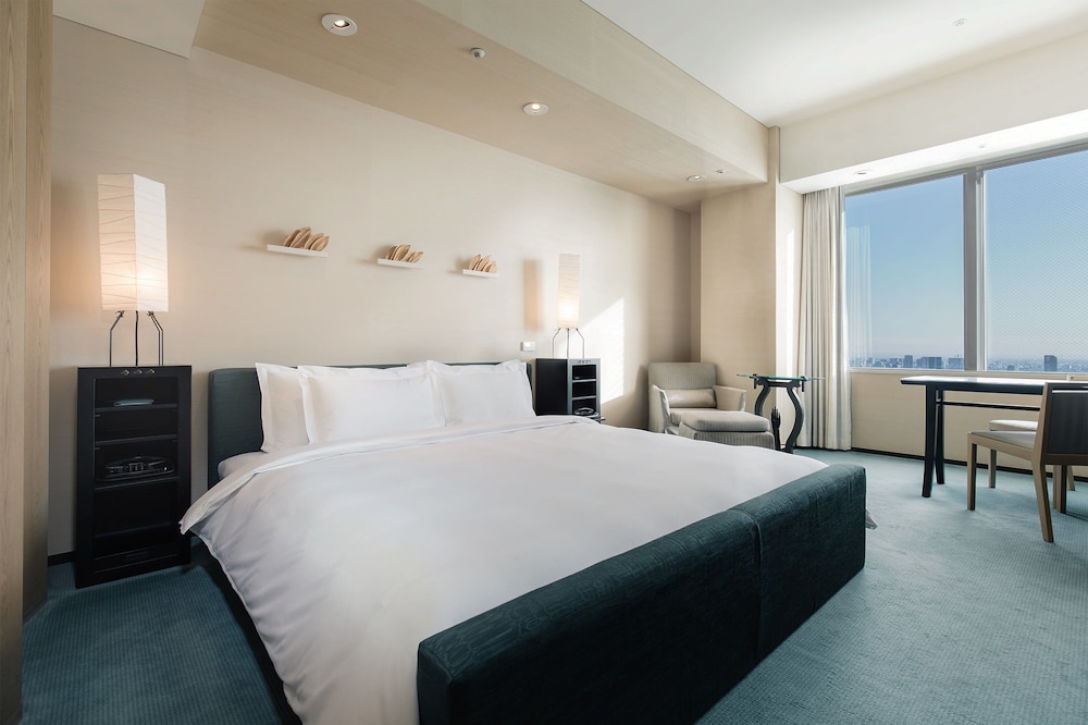 Room, 1 King Bed, City View photo 1