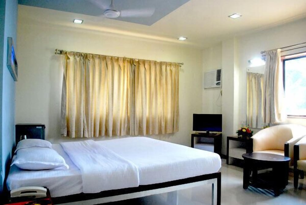 Standard Double Room photo 3