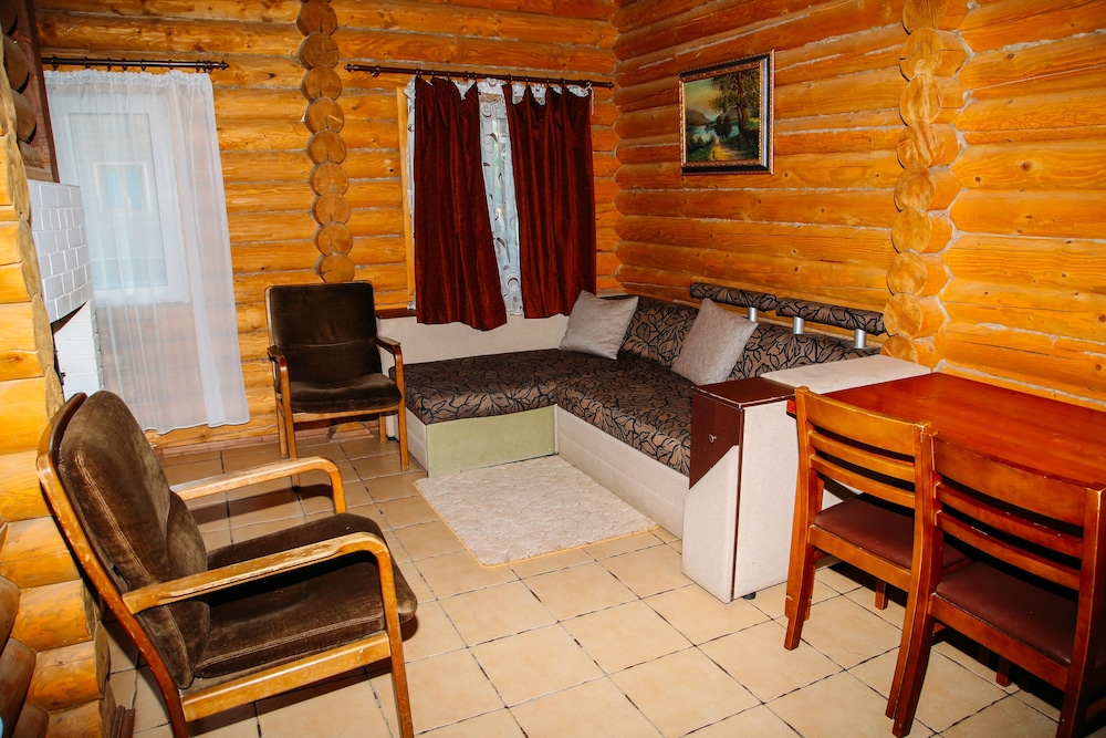 Standard House photo 3