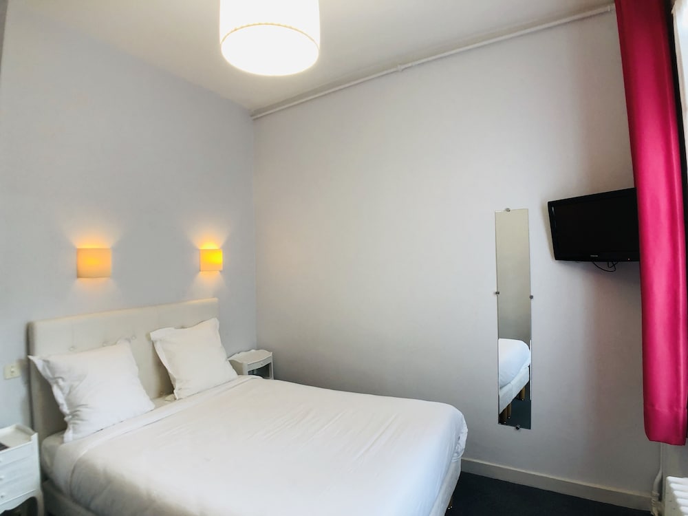 Standard Double Room photo 2