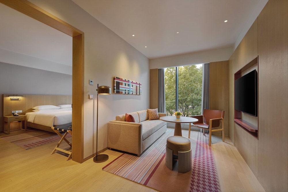 Suite King, Sofa Bed