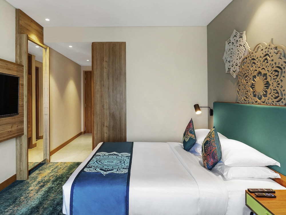 Superior Room, 1 Queen Bed - Photo 4