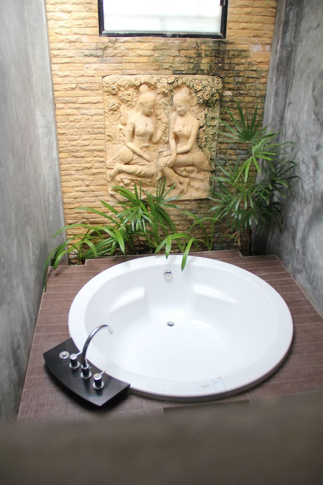 Chalicha Suite photo 3