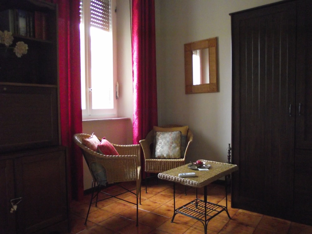 Grand Double Room photo 3