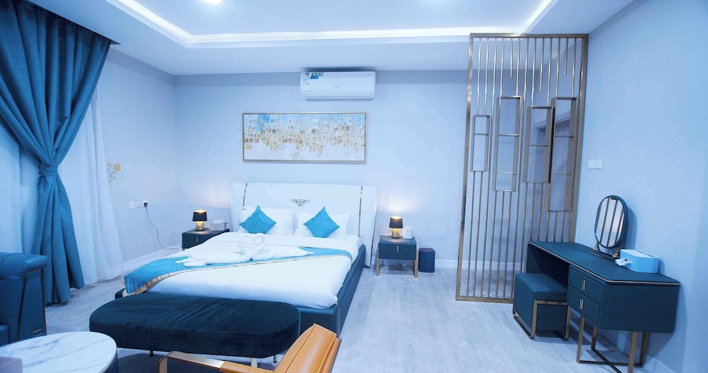 Comfort Villa, City View photo 2