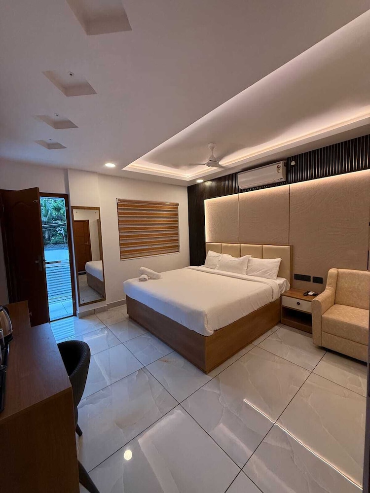 Family Double or Twin Room, Balcony photo 1