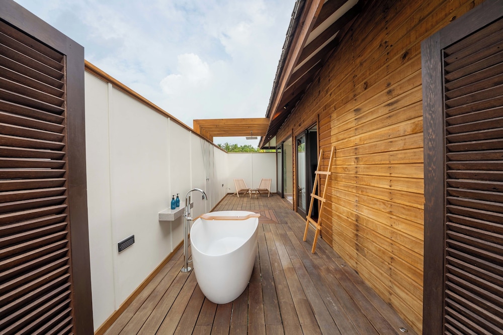 Sunset Ocean Villa - Photo 7