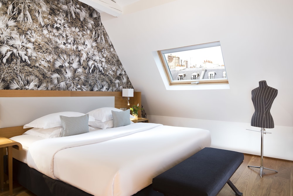 Hotel Le Six bedroom photo