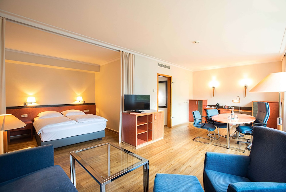 Junior Room, 1 Double Bed - Photo 2