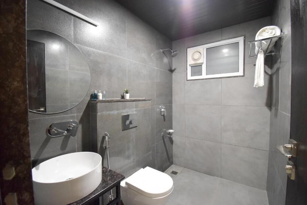Deluxe Twin Room - Photo 4