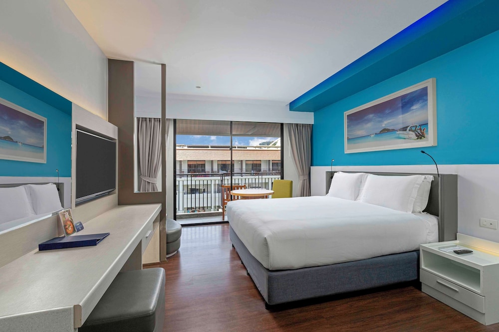 Standard Room, 1 King Bed - Photo 1