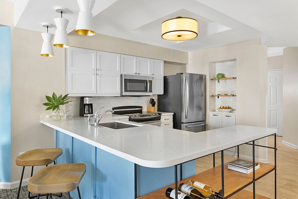 Villa, 2 Bedrooms, Garden View (Mobility Accessible, Roll-In Shower)