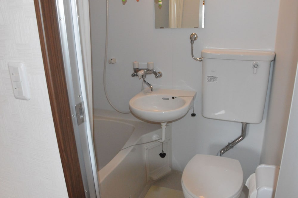 Basic Room photo 2
