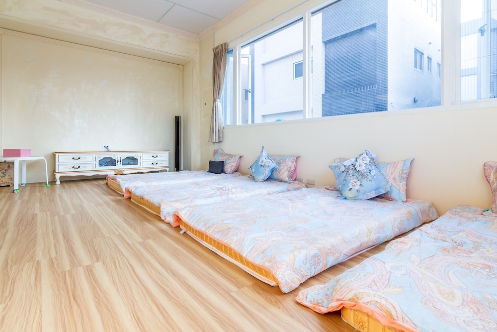 Basic Shared Dormitory photo 2
