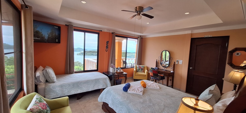 Luxury Triple Room, Sea View