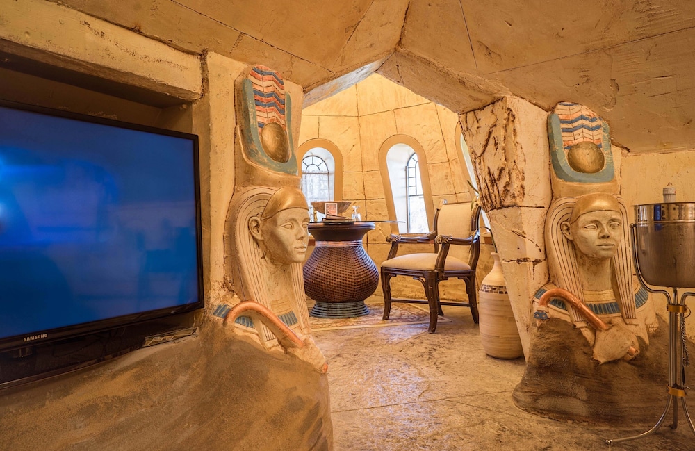 Suite (Mysteries of Egypt)