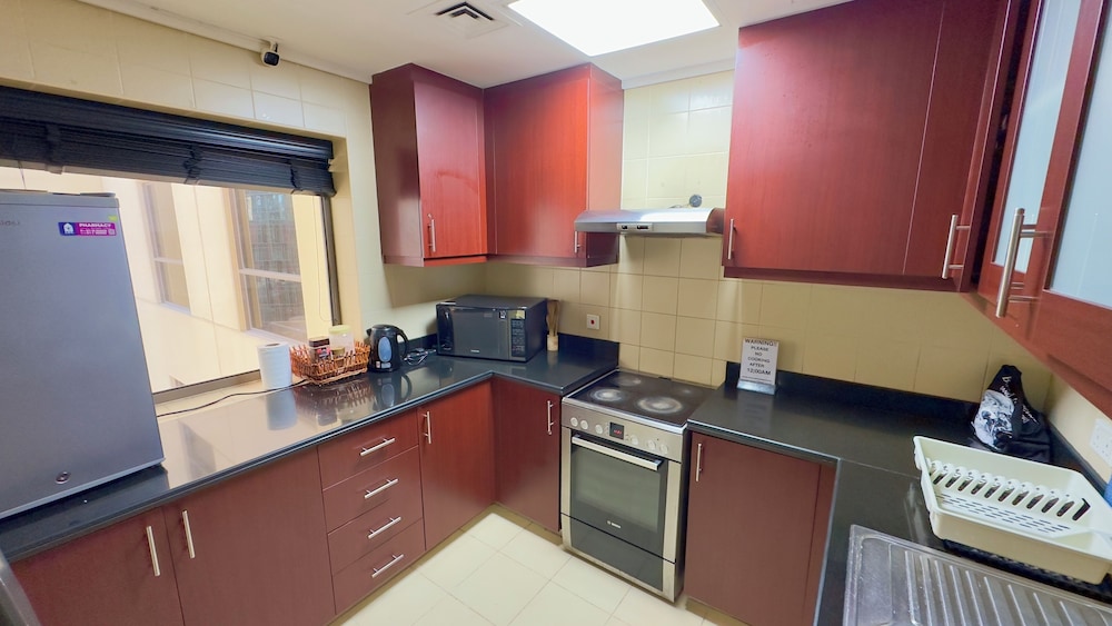 Royal Shared Dormitory, Men only, Shared Bathroom photo 2