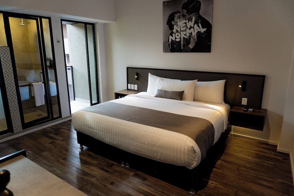Standard Room - Photo 1