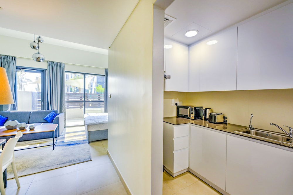 Studio (Apartment) photo 3