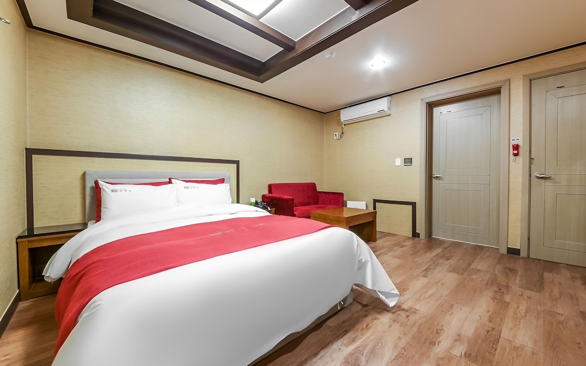 Room (Standard Room) photo 1