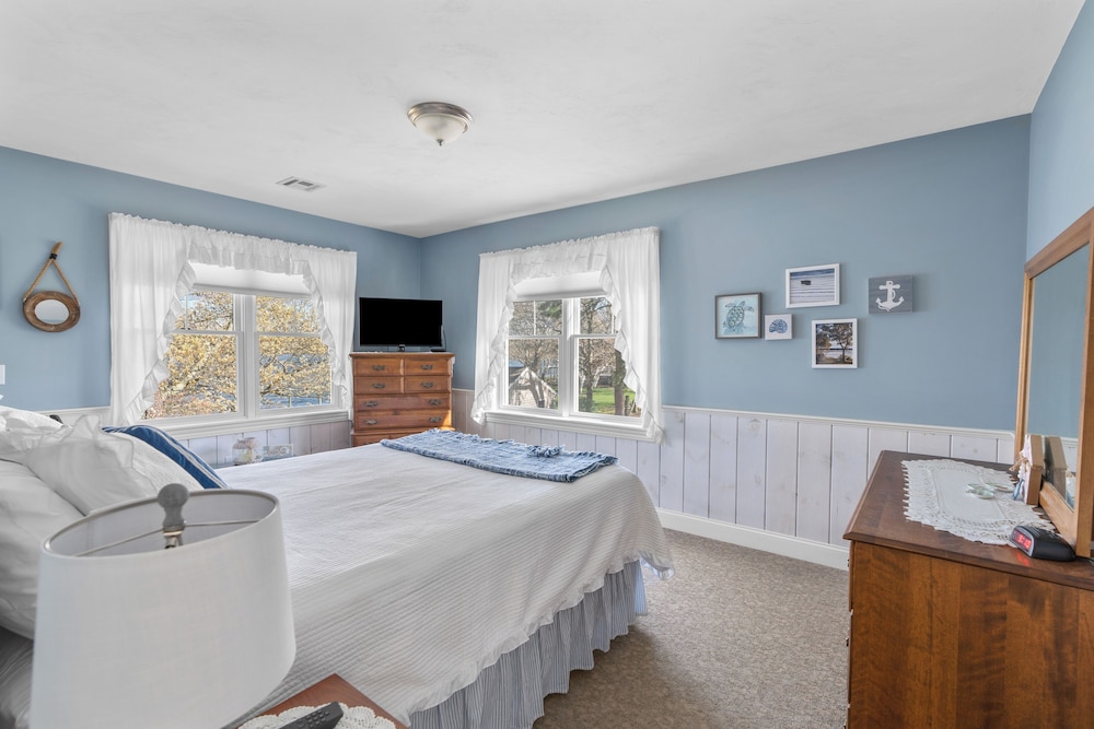 House, Multiple Beds, Patio (Salty Sunset & Memories) photo 1