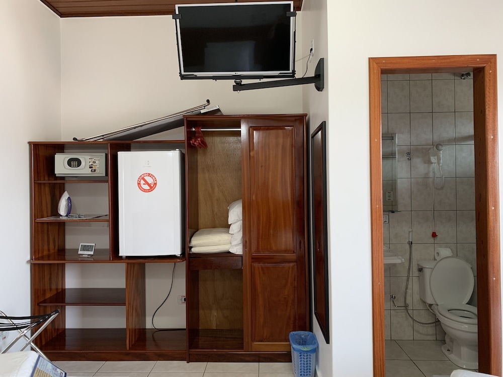 Standard Double or Twin Room photo 2