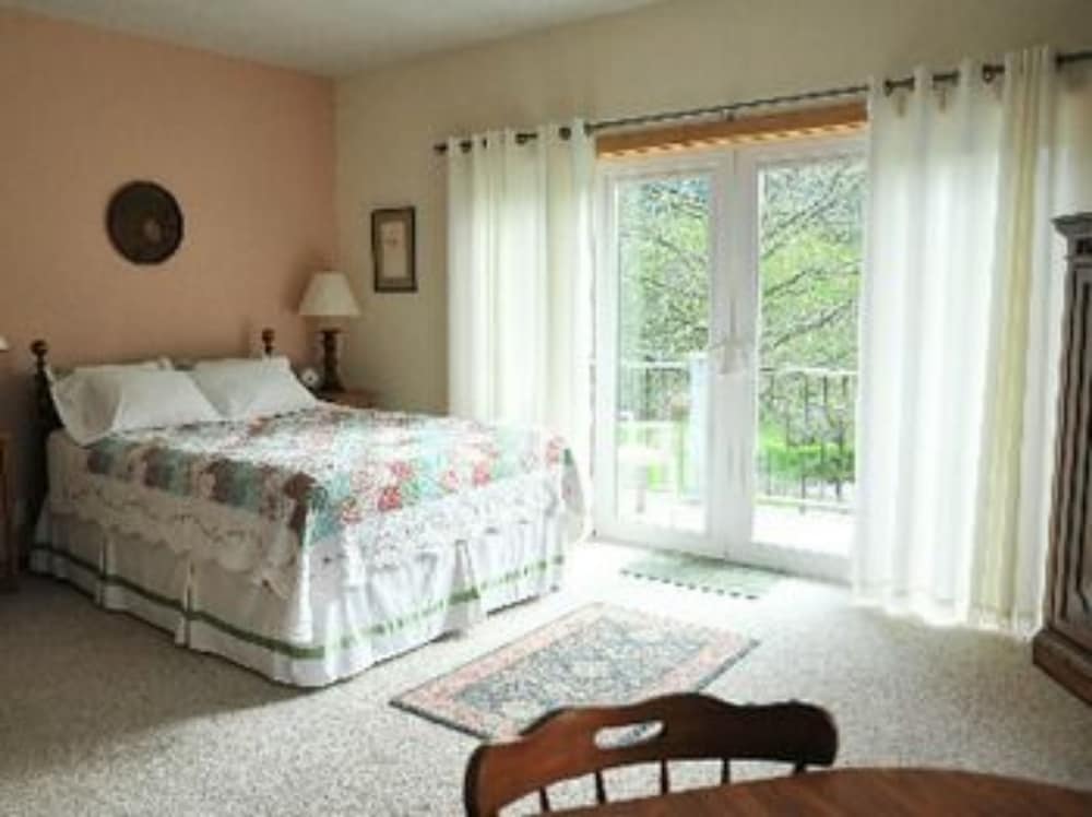 Room, Private Bathroom (Audubon Room) photo 2