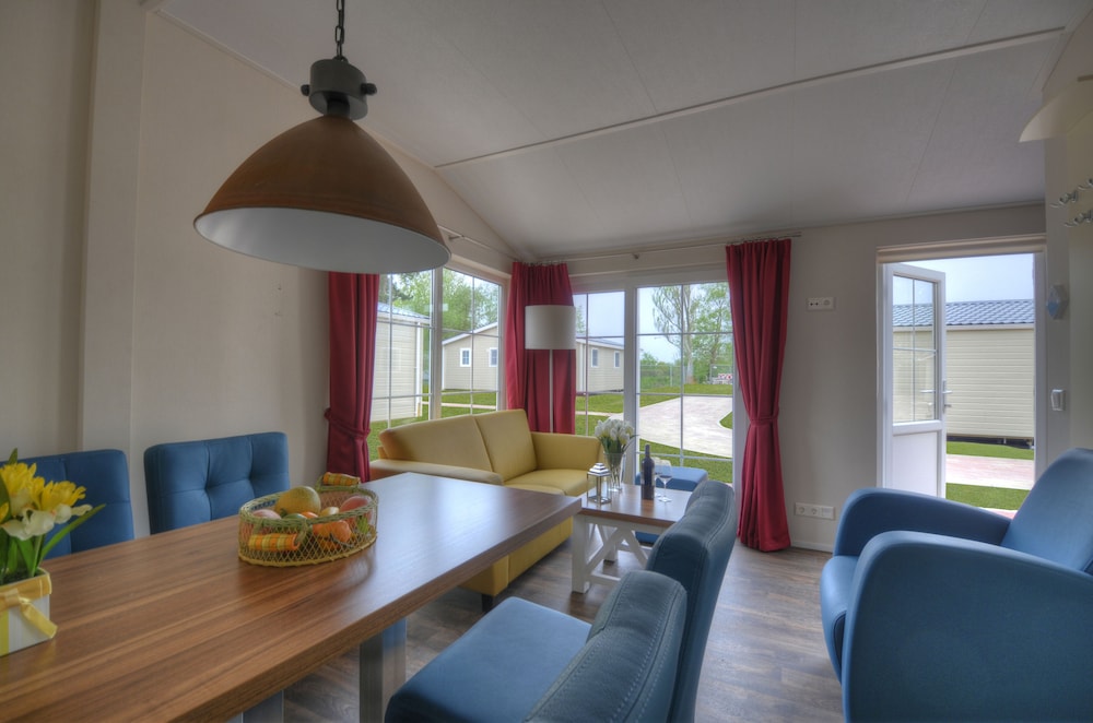 Premium House, 2 Bedrooms photo 2