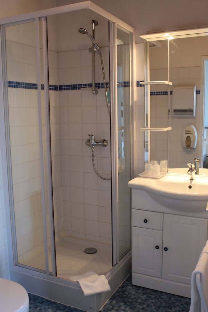 Superior Triple Room photo 2