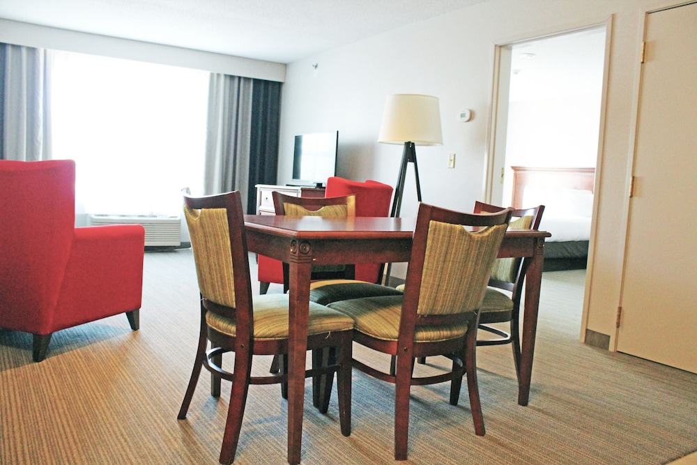 King One Bedroom Extended Handicap photo 2