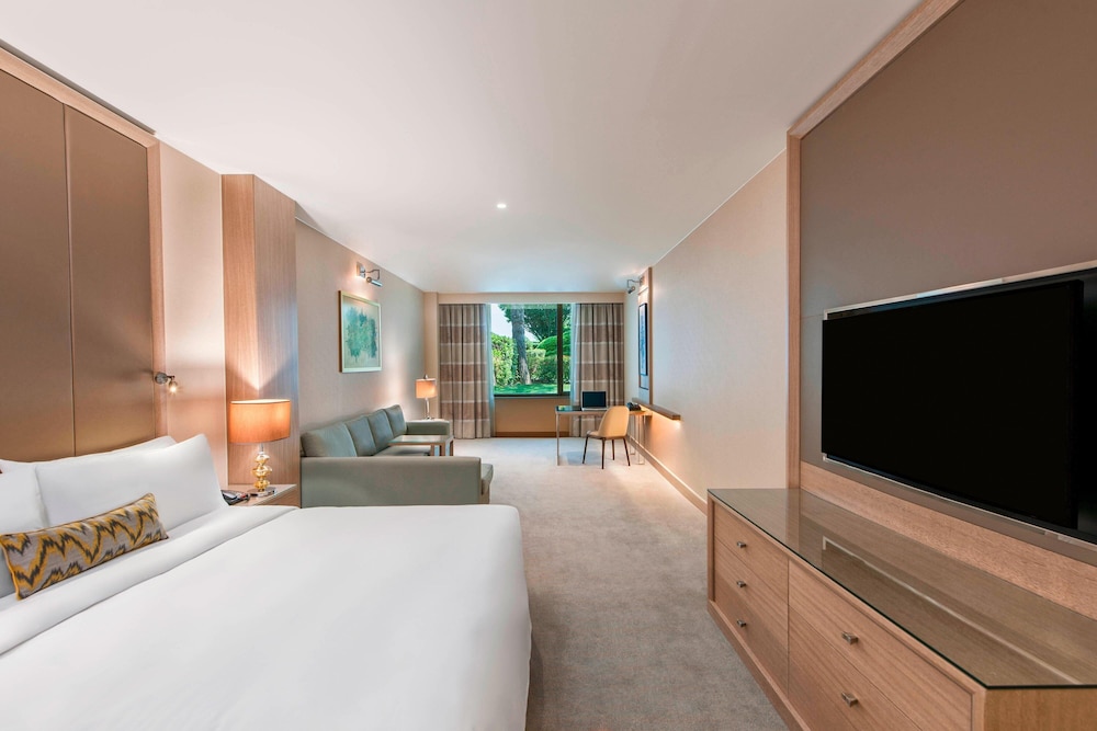 Room, 2 Twin Beds, Smoking, Poolside