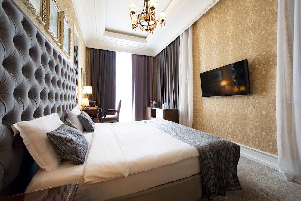 Deluxe Double Room photo 3
