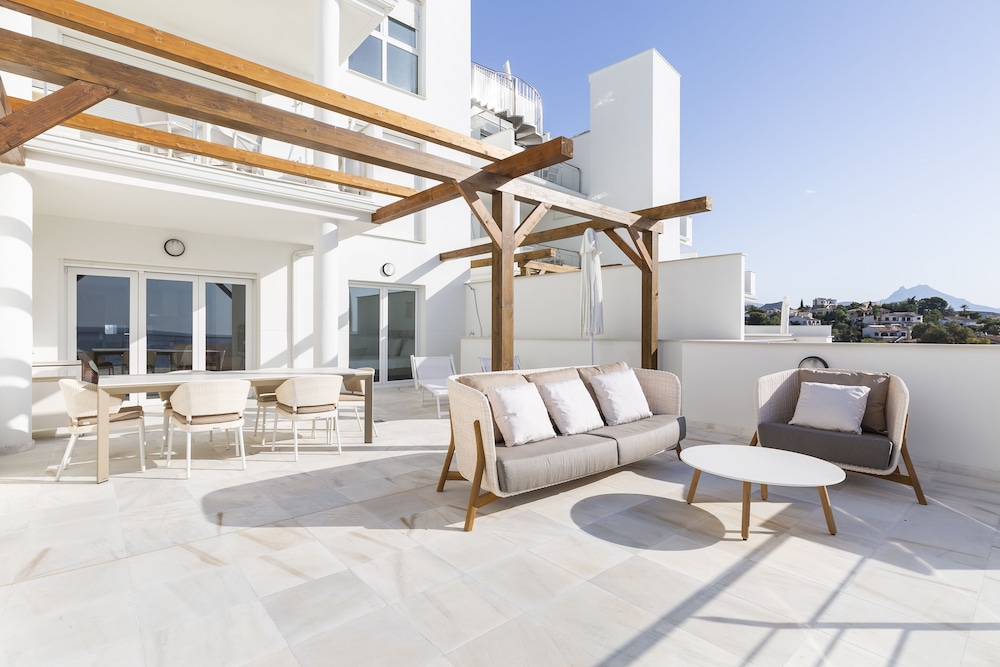 Exclusive Apartment, 2 Bedrooms, Terrace, Sea View (Fuma) Exclusive Apartment, 2 Bedrooms, Terrace, Sea View (Fuma)