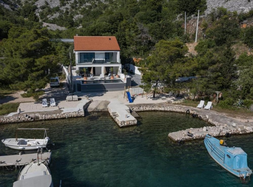 Villa (Luxury Villa Lucija)