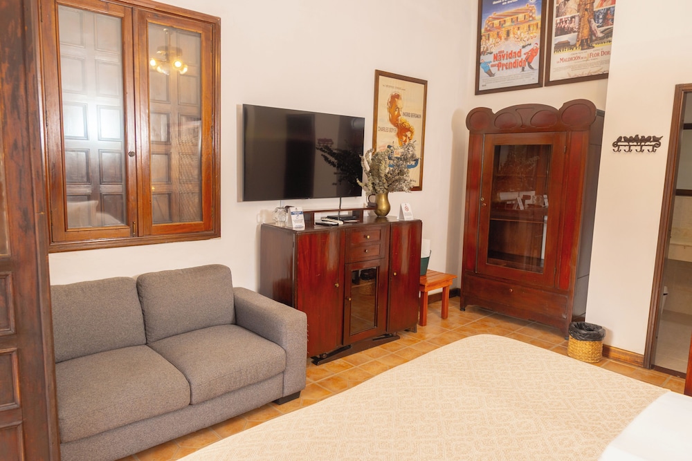 Room (Mariscal) photo 2