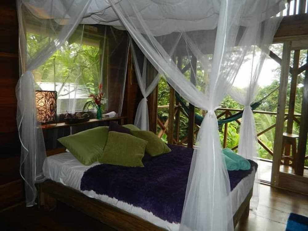 Romantic Cabin photo 1