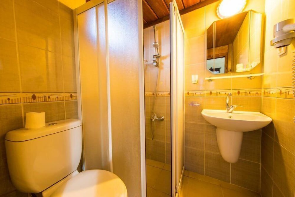 Standard Triple Room photo 2