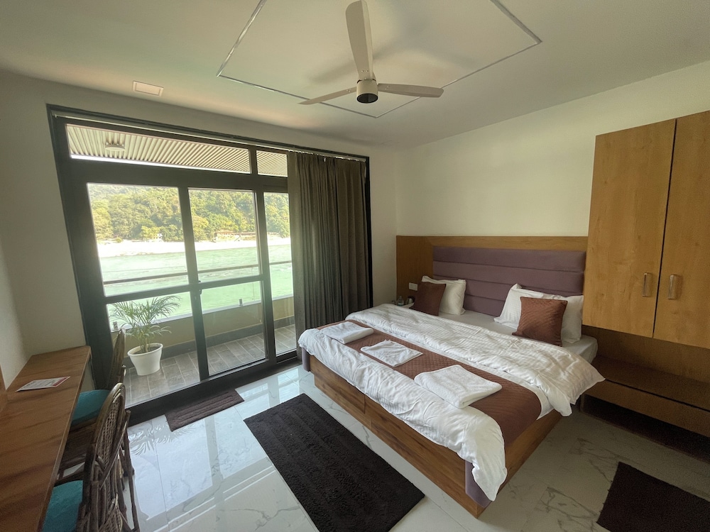 Double Room, River View