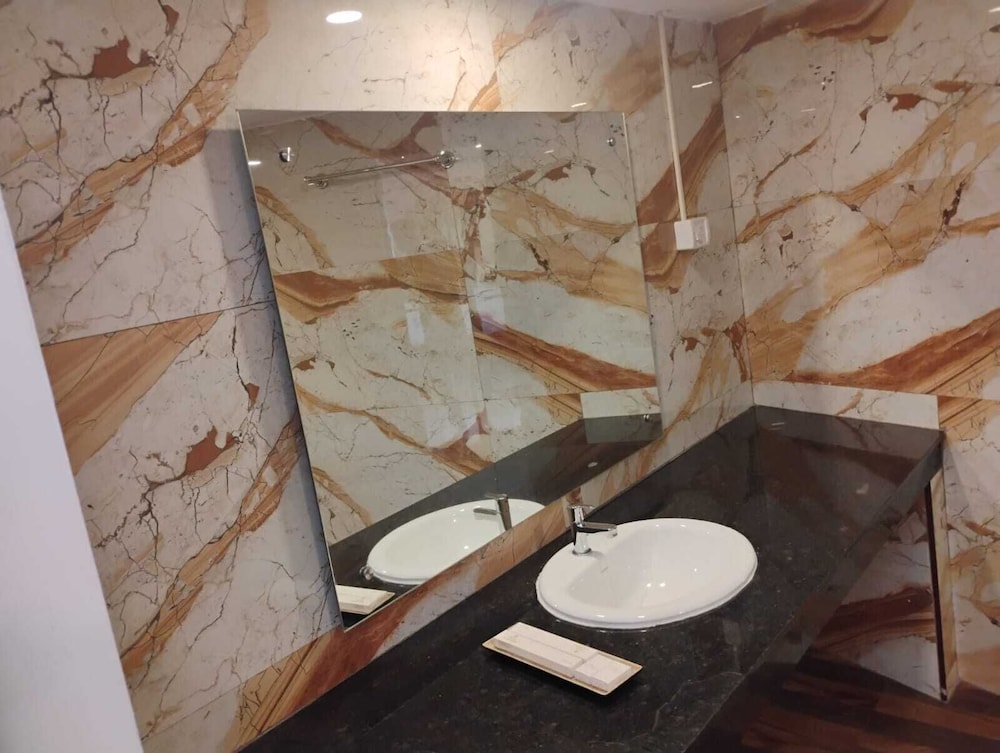 Luxury Suite, City View photo 2