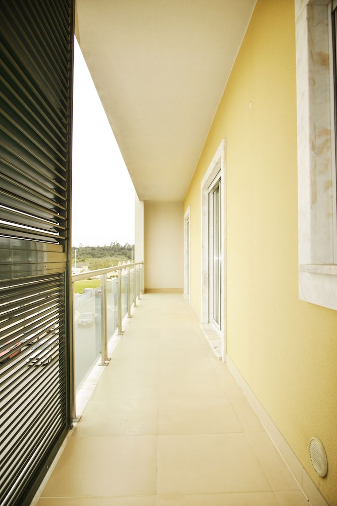 Deluxe Apartment, 3 Bedrooms, Kitchen photo 2