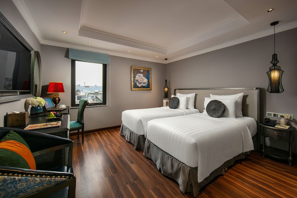 Deluxe Double or Twin Room, Courtyard View photo 2