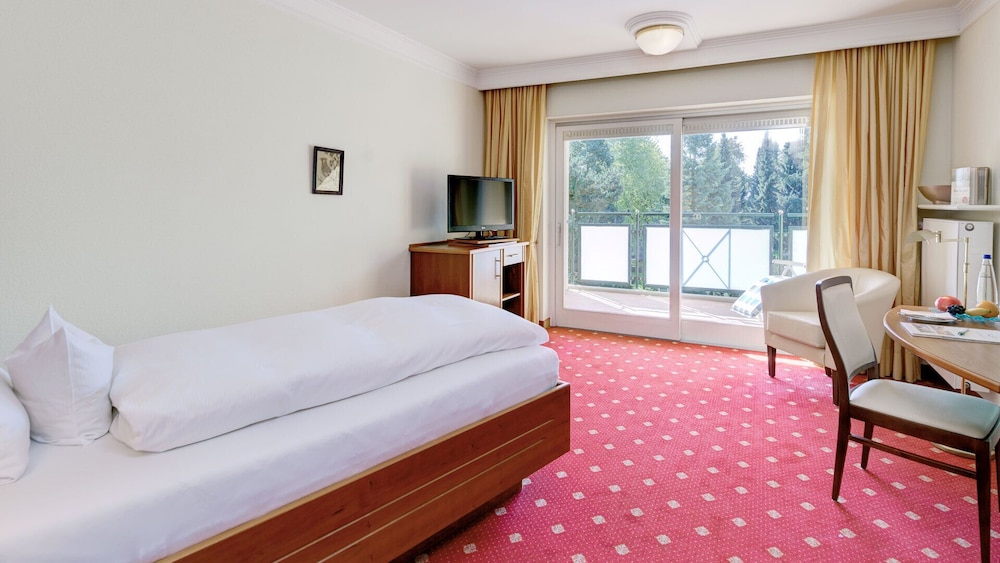 Deluxe Single Room